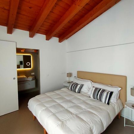 Hotel Nederland Каорле Екстериор снимка
