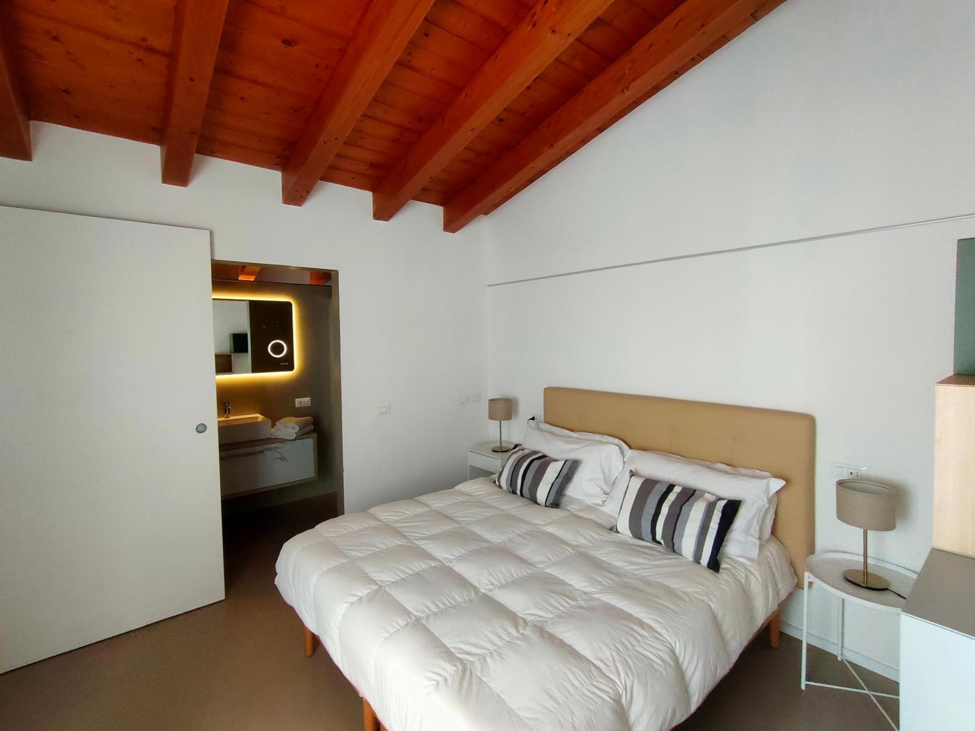 Hotel Nederland Каорле Екстериор снимка